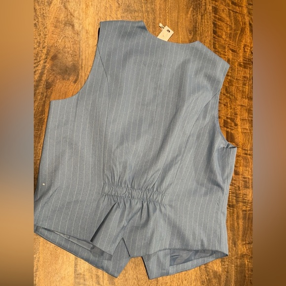 Steve Madden Cute Summery Vest - Picture 7 of 8